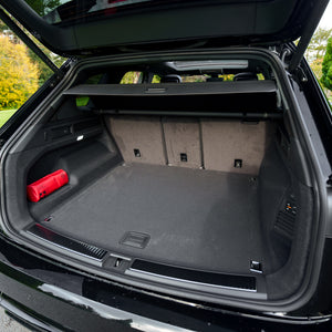 VW Touareg 3.0L V6 Black Edition