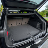 VW Touareg 3.0L V6 Black Edition