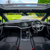 VW Touareg 3.0L V6 Black Edition