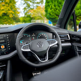 VW Touareg 3.0L V6 Black Edition