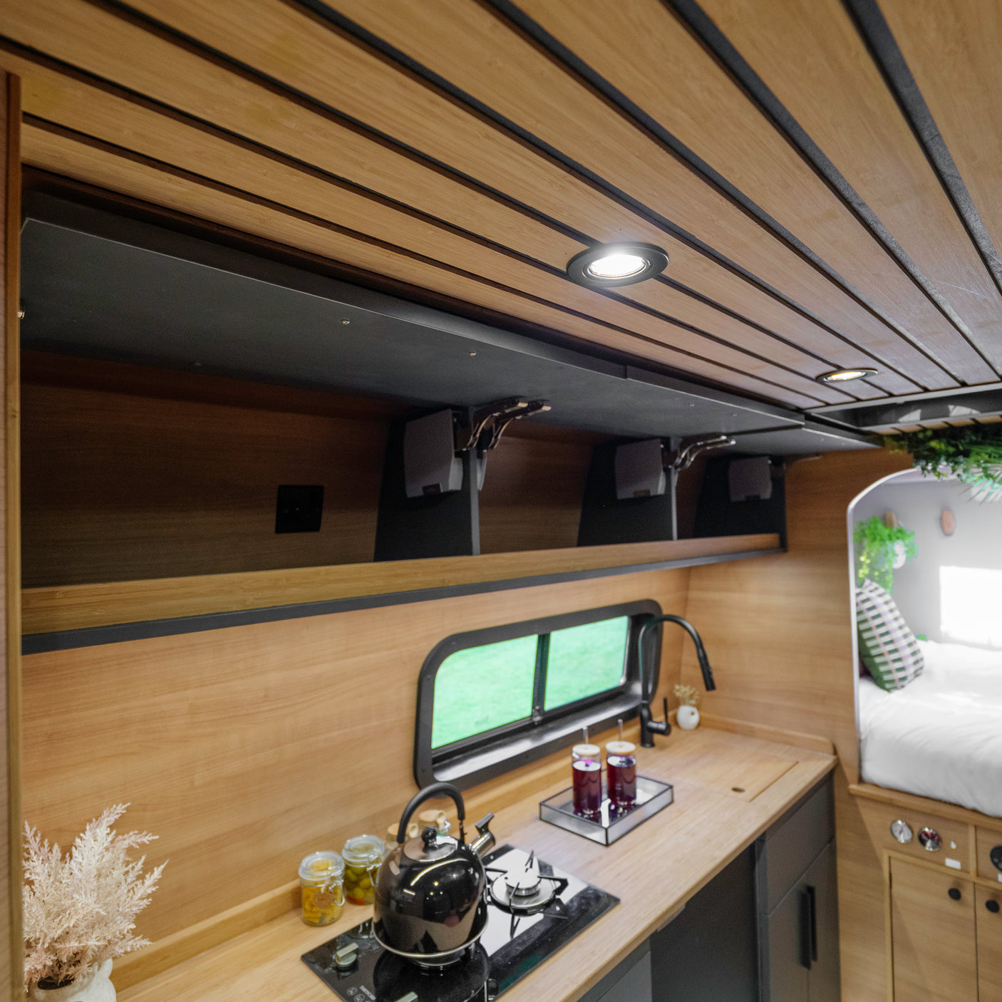 Valerie - Automatic Off Grid Luxury 3 berth Campervan + £5000