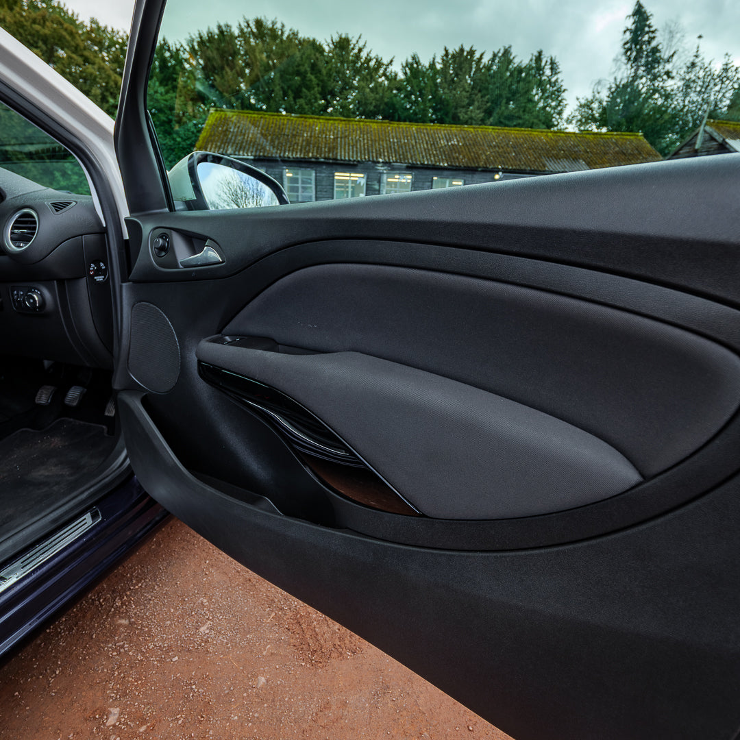 Daily Car - Vauxhall Adam Glam