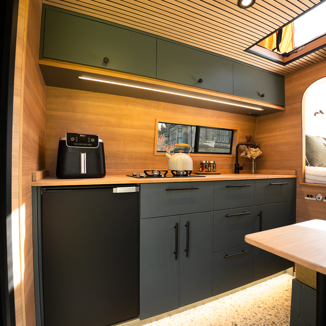 Victoria - Automatic Off Grid Luxury 4 berth Campervan