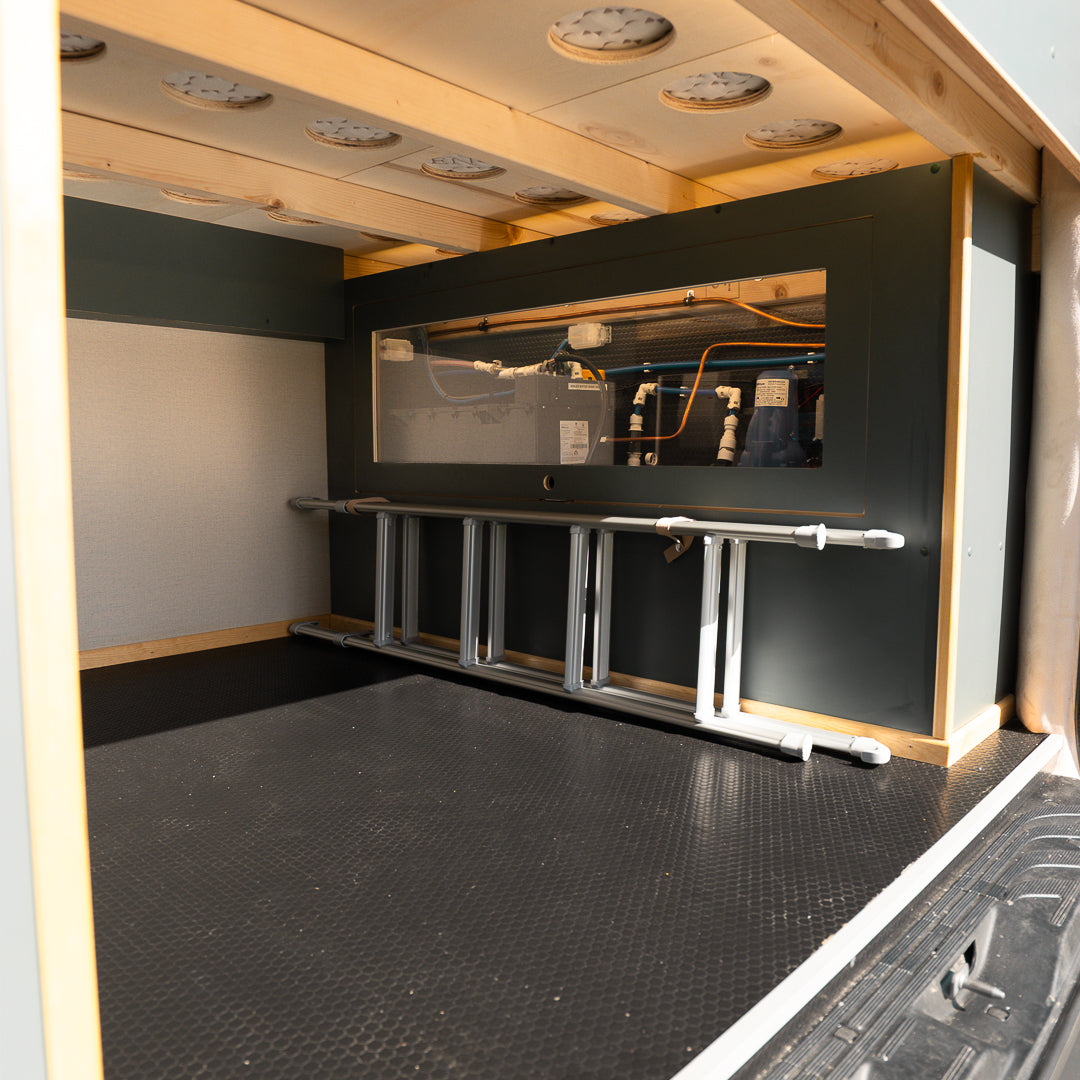 Victoria - Automatic Off Grid Luxury 4 berth Campervan