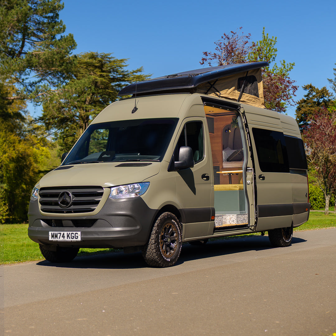 Victoria - Automatic Off Grid Luxury 4 berth Campervan
