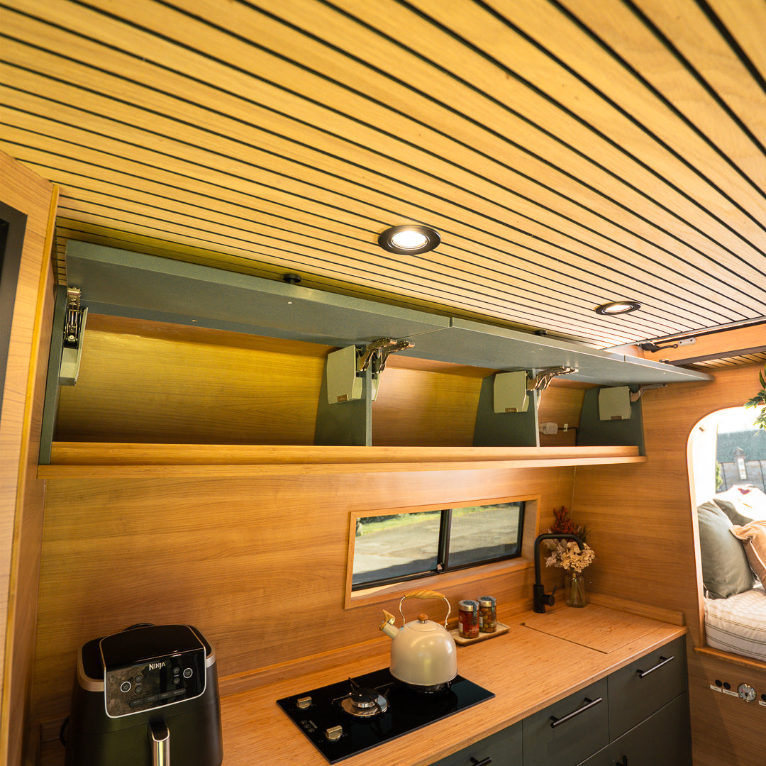 Victoria - Automatic Off Grid Luxury 4 berth Campervan