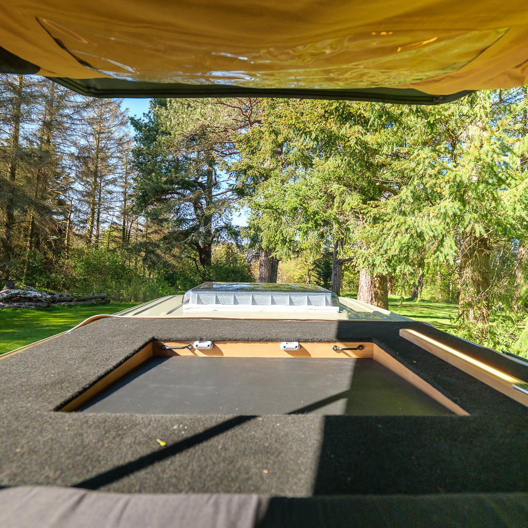 Victoria - Automatic Off Grid Luxury 4 berth Campervan