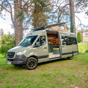 Victoria - Automatic Off Grid Luxury 4 berth Campervan