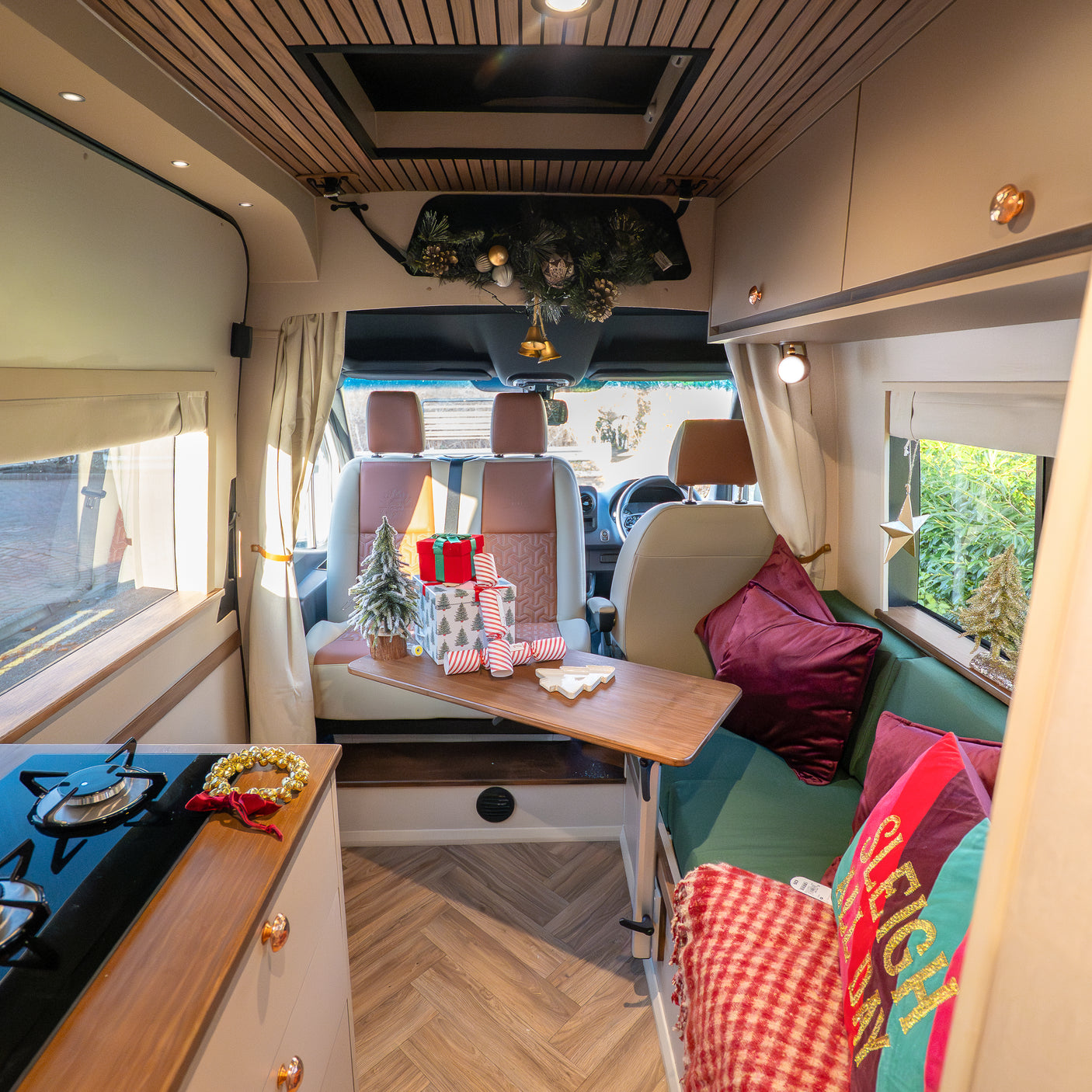 Vienna - 4 berth Automatic Custom Camper