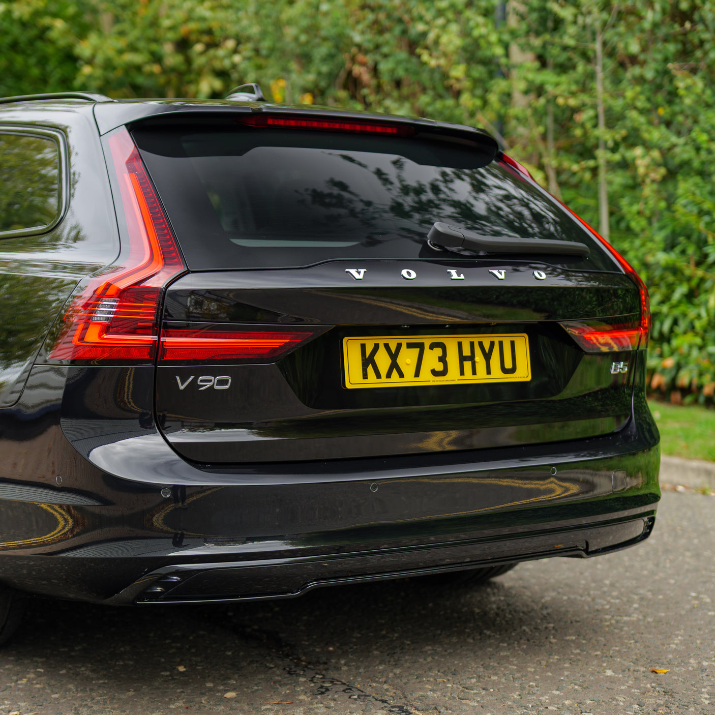 Volvo V90 Ultimate B5 Automatic + £3000 + 3 YEARS ROAD TAX