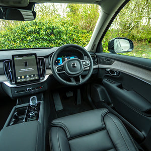 Brand New 7 seat Volvo XC-90
