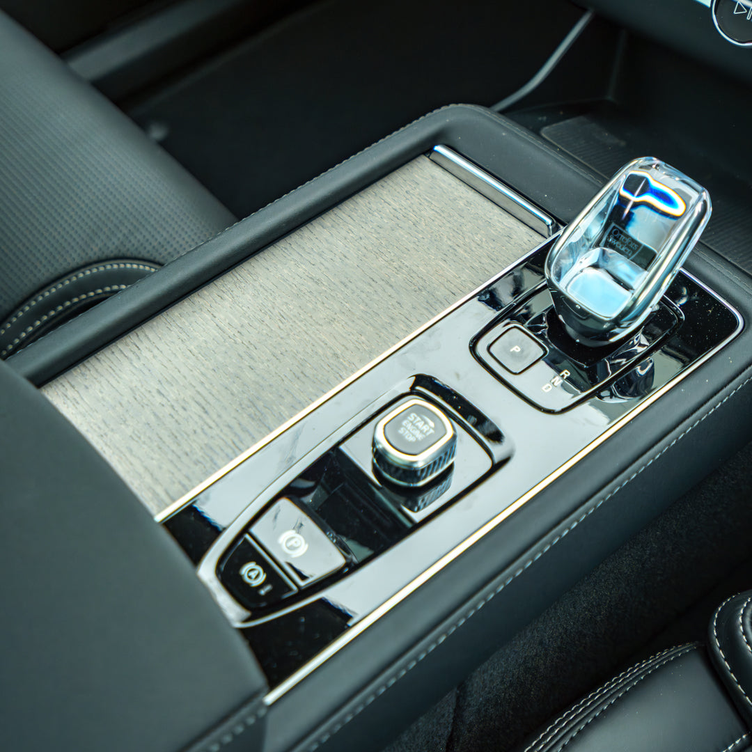 Brand New 7 seat Volvo XC-90