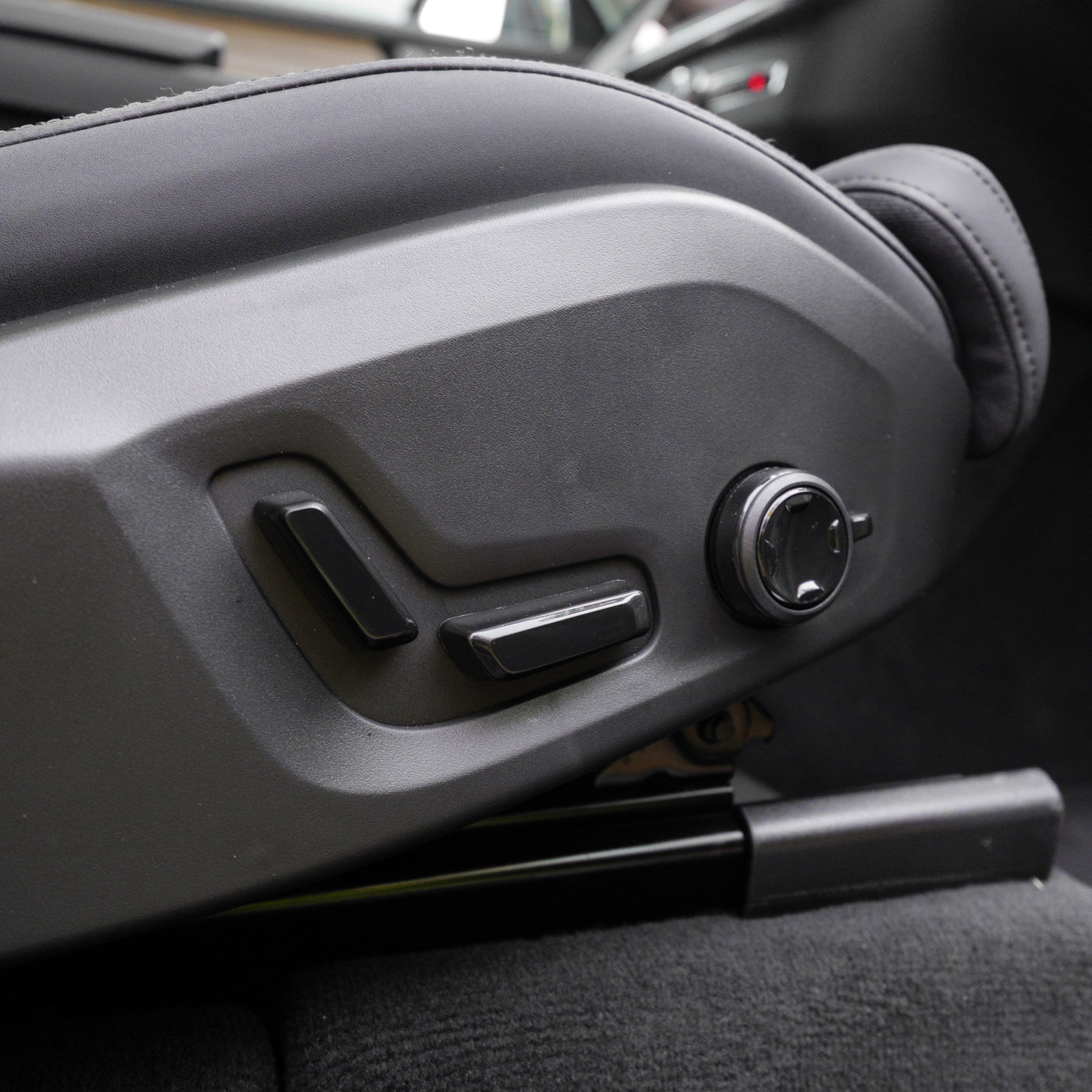 Brand New 2025 Automatic Volvo XC-90 AWD