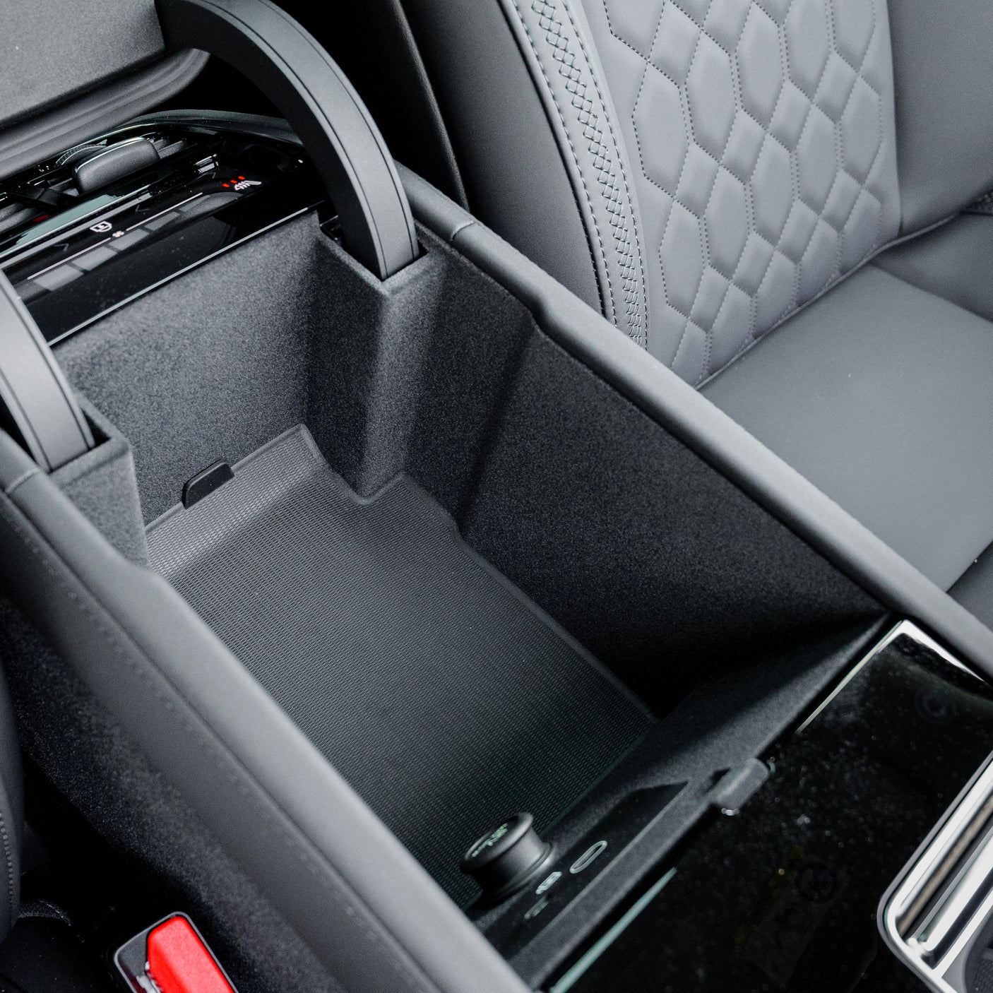 Brand New 2025 Automatic Volvo XC-90 AWD