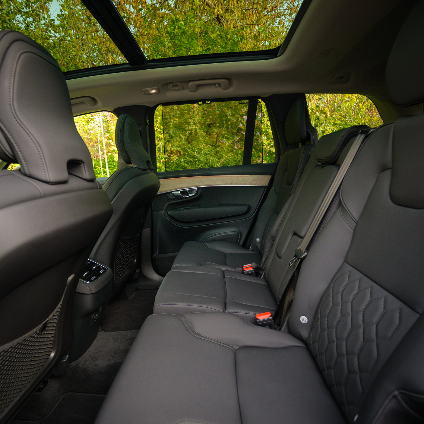 Brand New 2025 Automatic Volvo XC-90 AWD