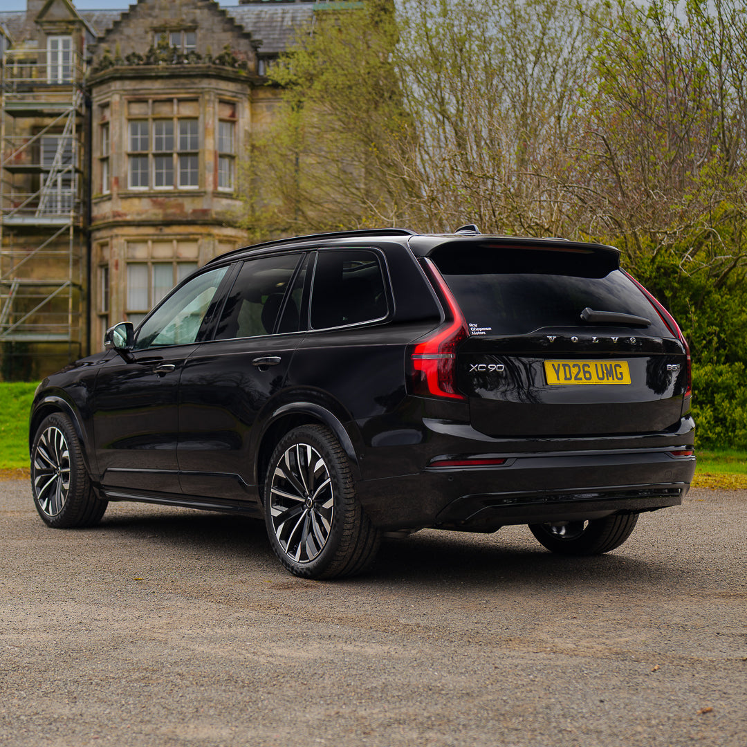 Brand New 7 seat Volvo XC-90