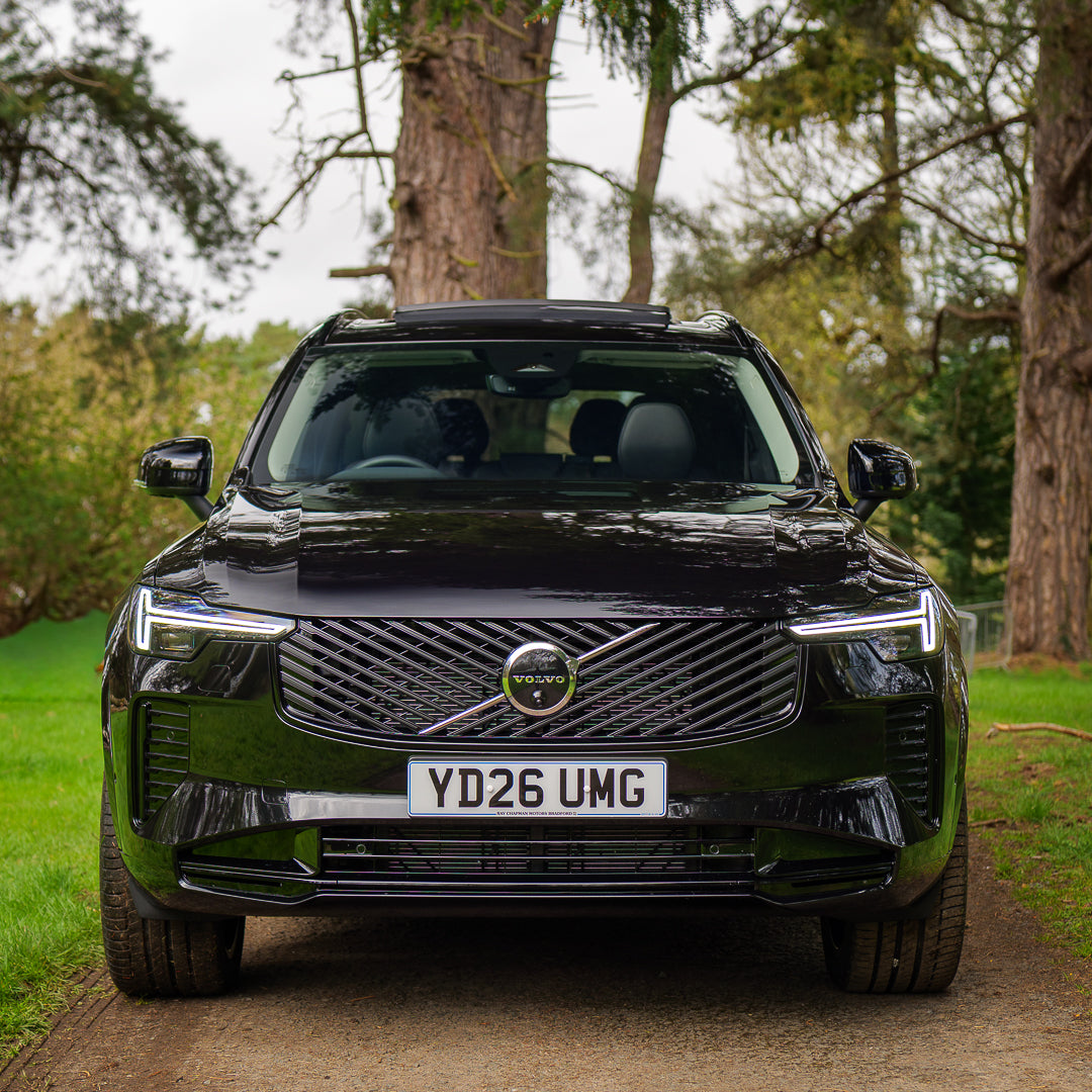 Brand New 7 seat Volvo XC-90