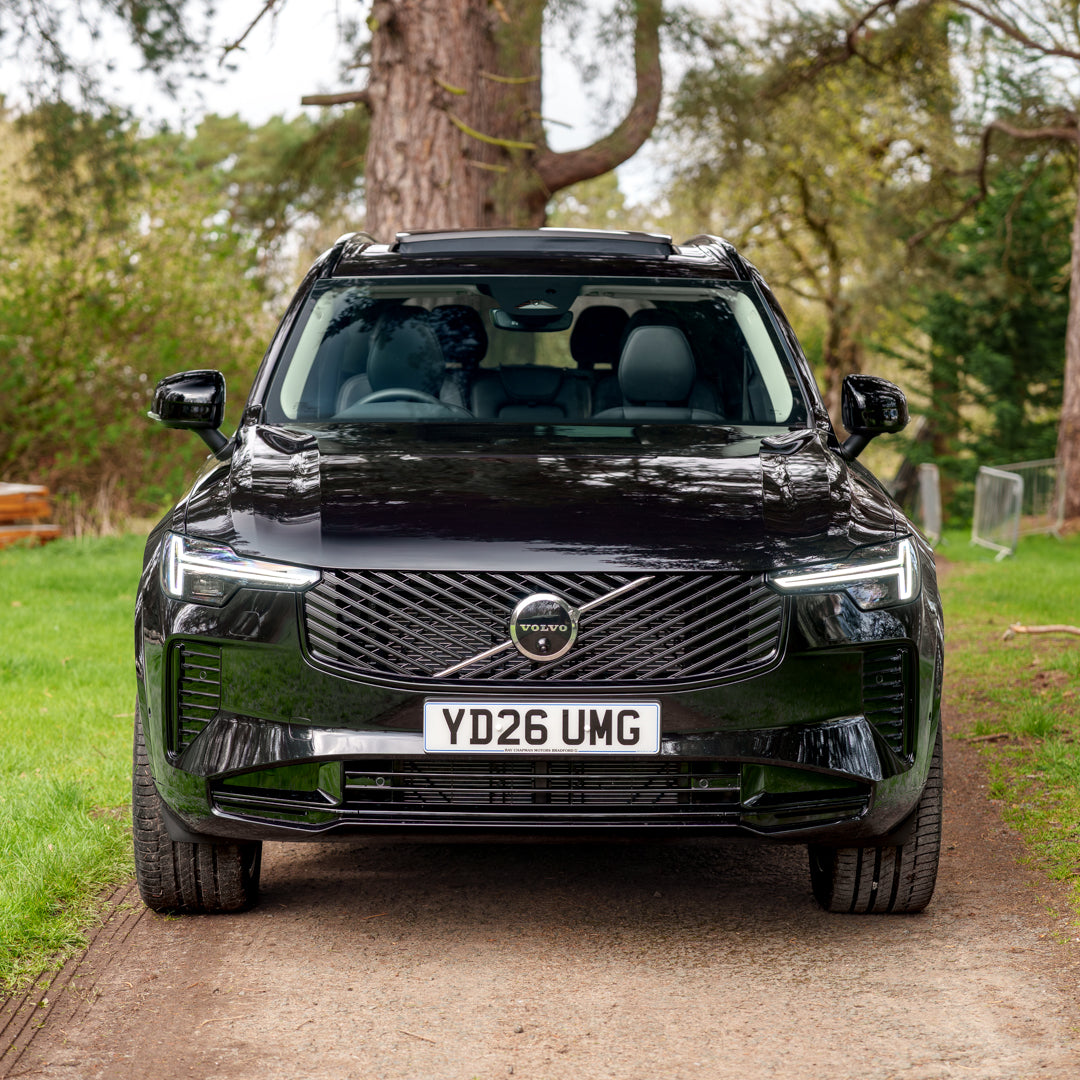 Brand New 7 seat Volvo XC-90