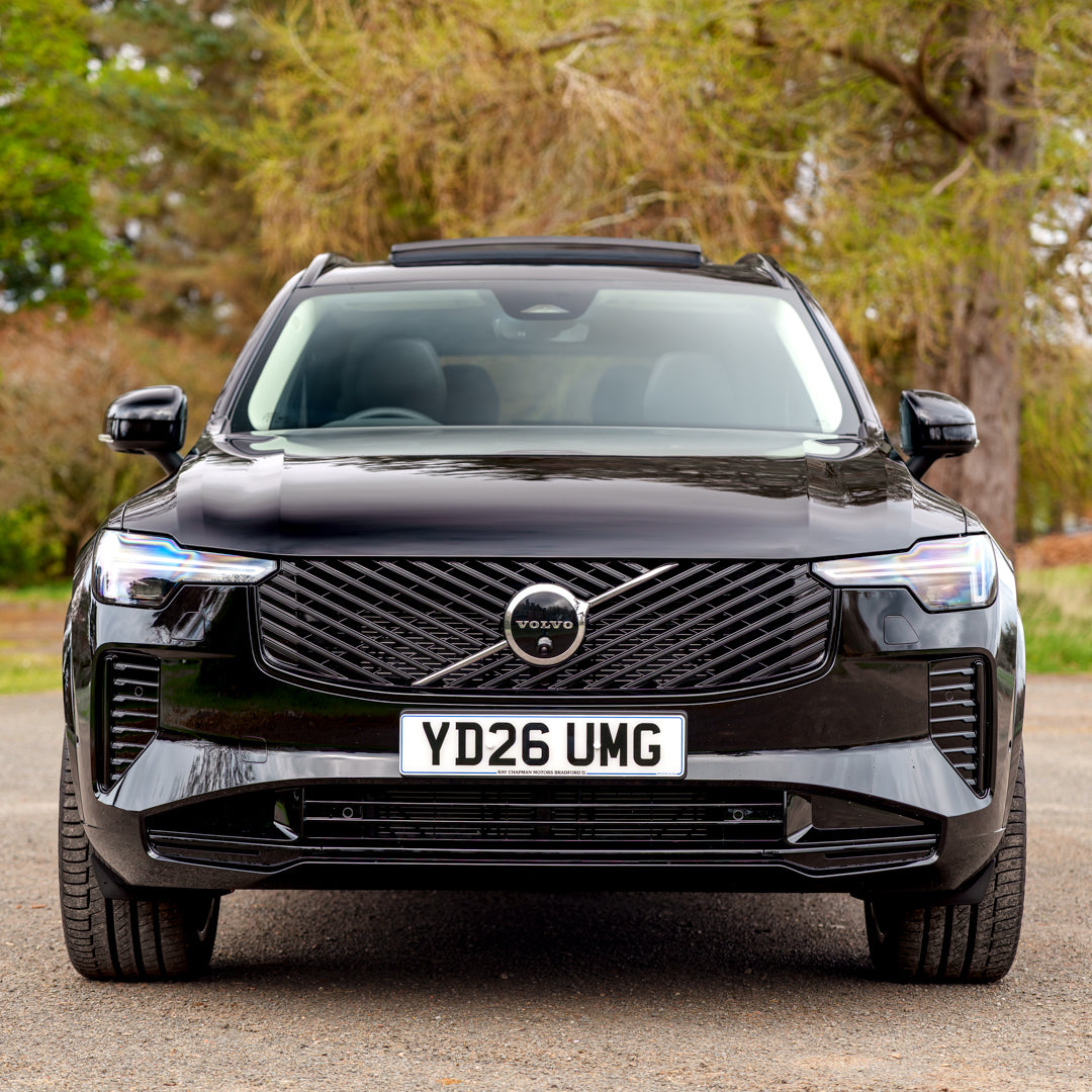 Brand New 7 seat Volvo XC-90