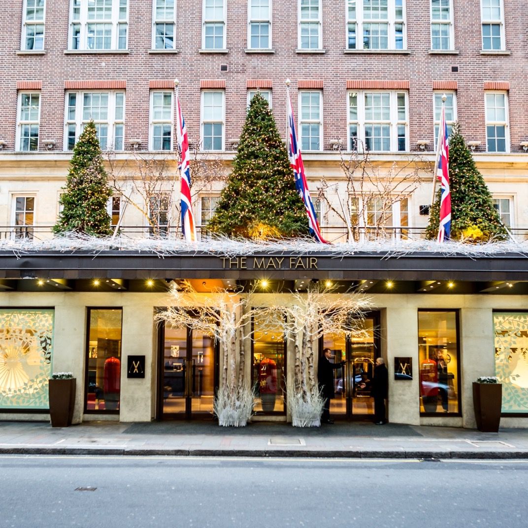 3 Night 5* London Christmas Shopping Holiday + £2000 Spending Cash!