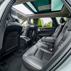 Automatic Volvo XC60 Ultra Dark Edition