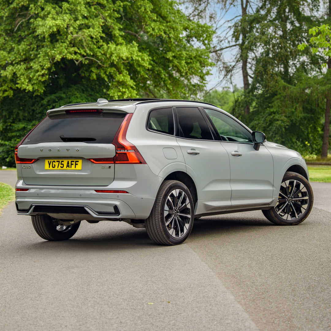 Automatic Volvo XC60 Ultra Dark Edition