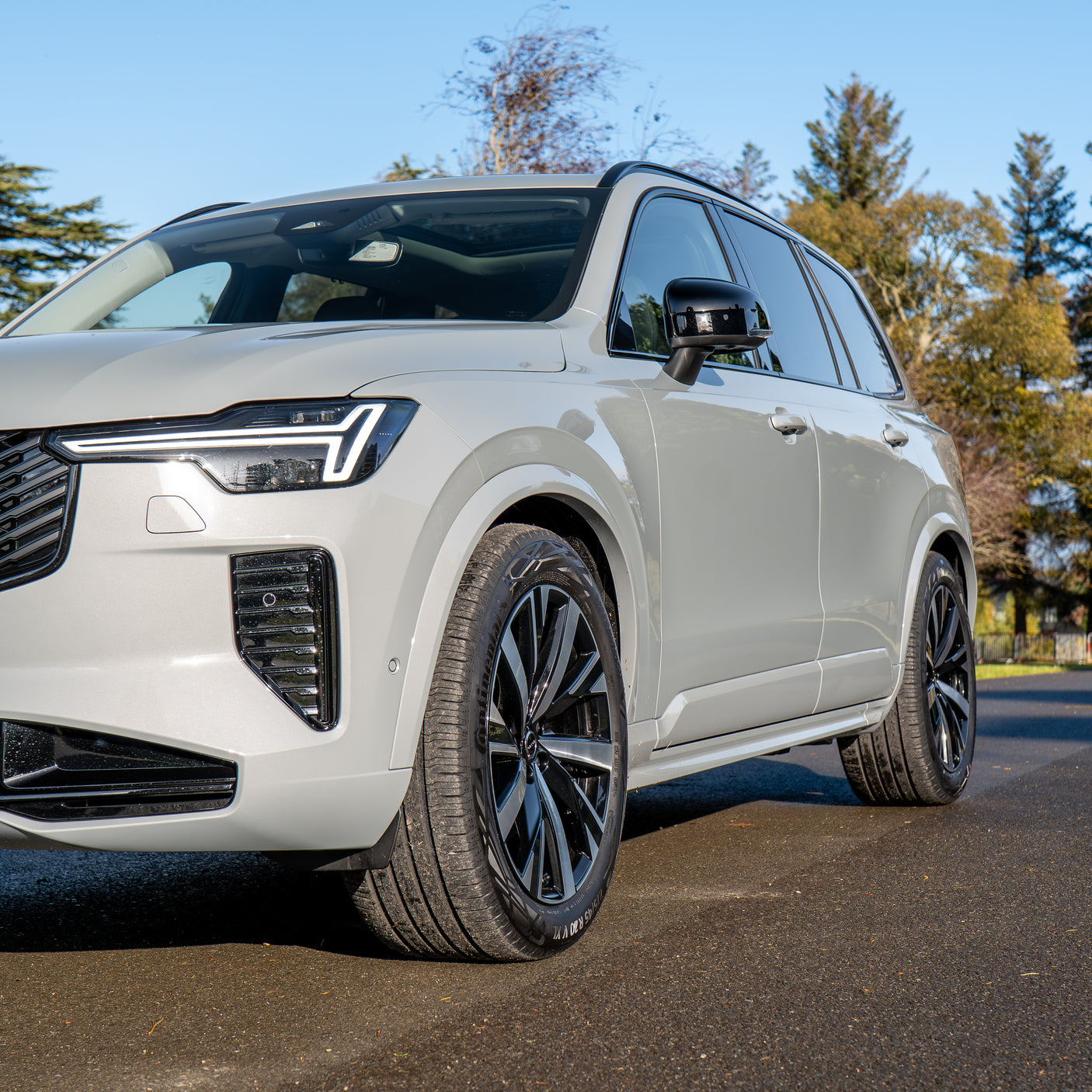 Brand New 2025 Automatic Volvo XC-90 AWD