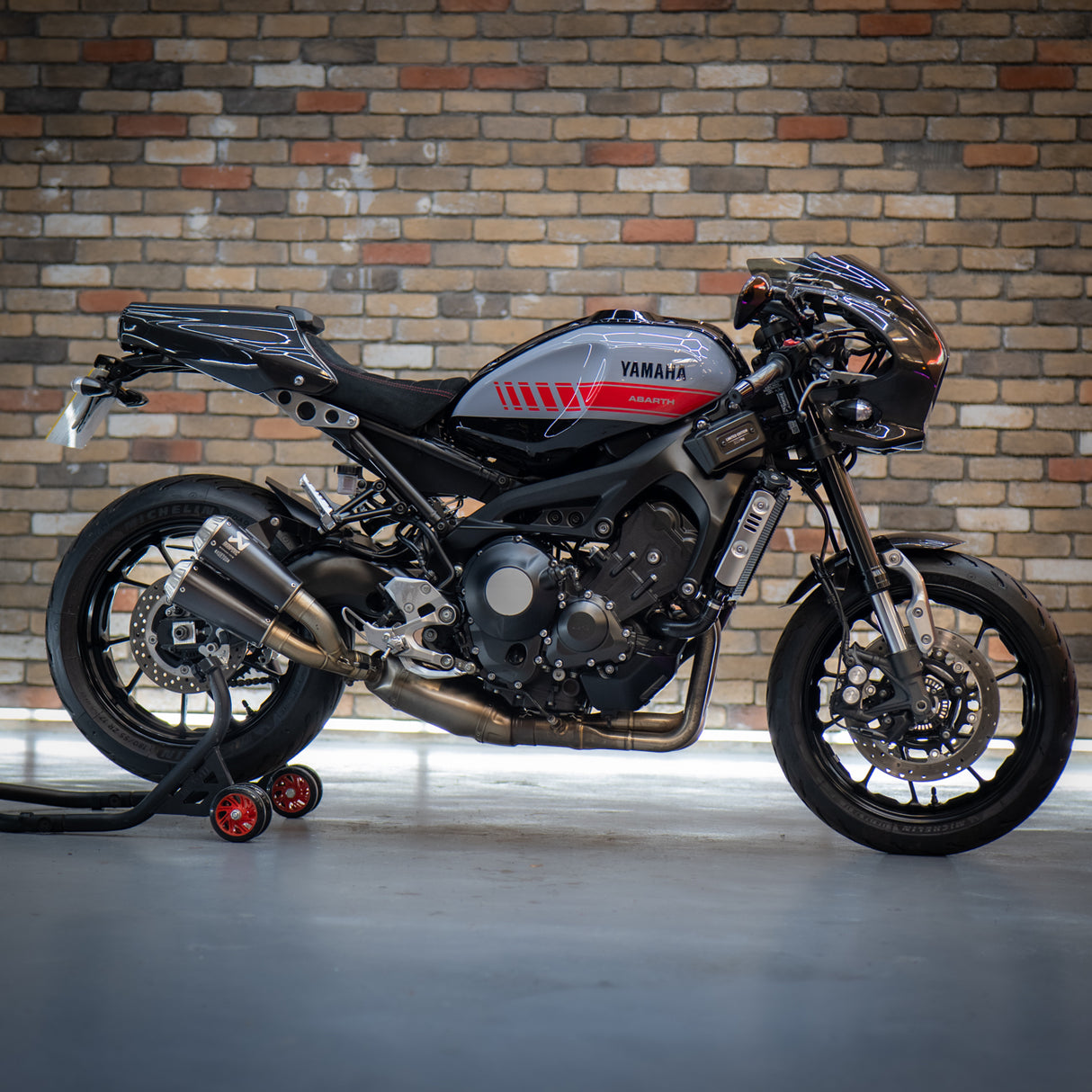 Stunning Yamaha XSR900 - ABARTH SPECIAL EDITION!!