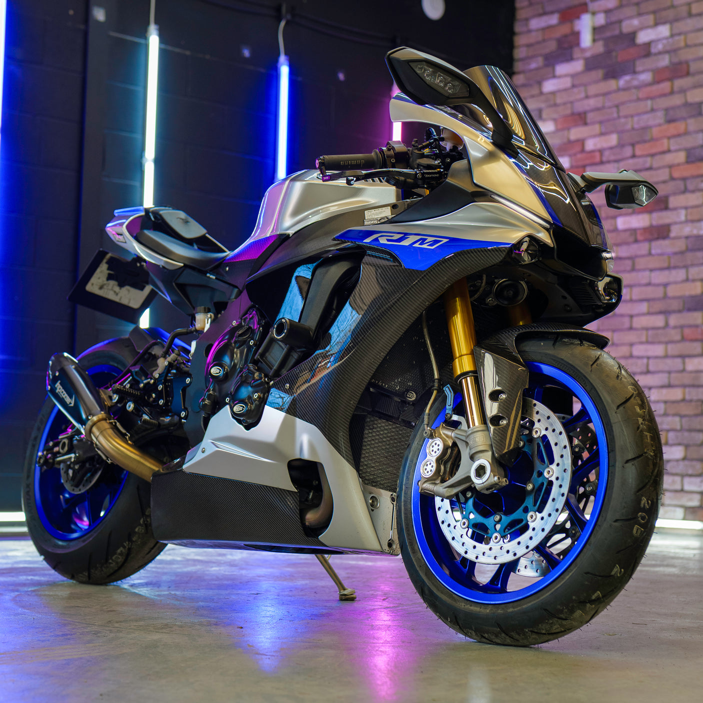 Insane 197BHP Yamaha R1M + £1000