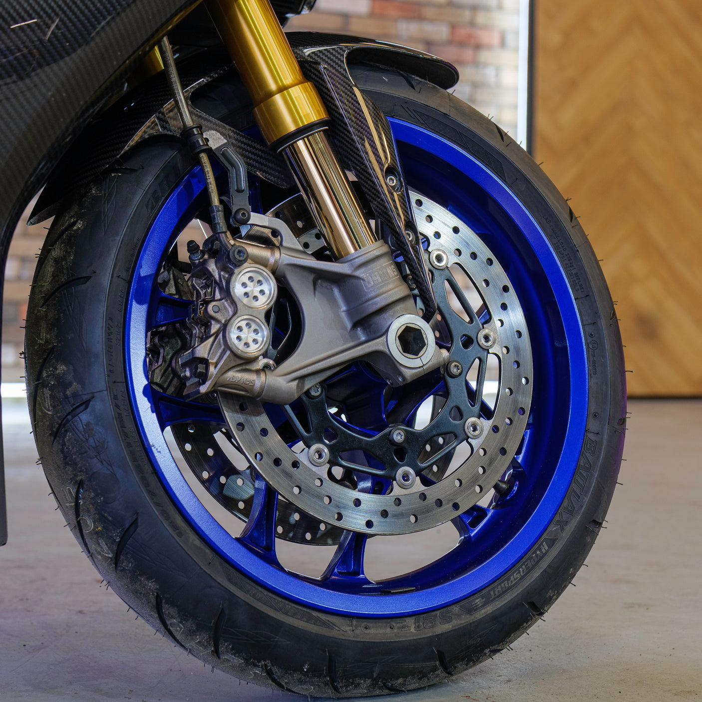 Insane 197BHP Yamaha R1M + £1000