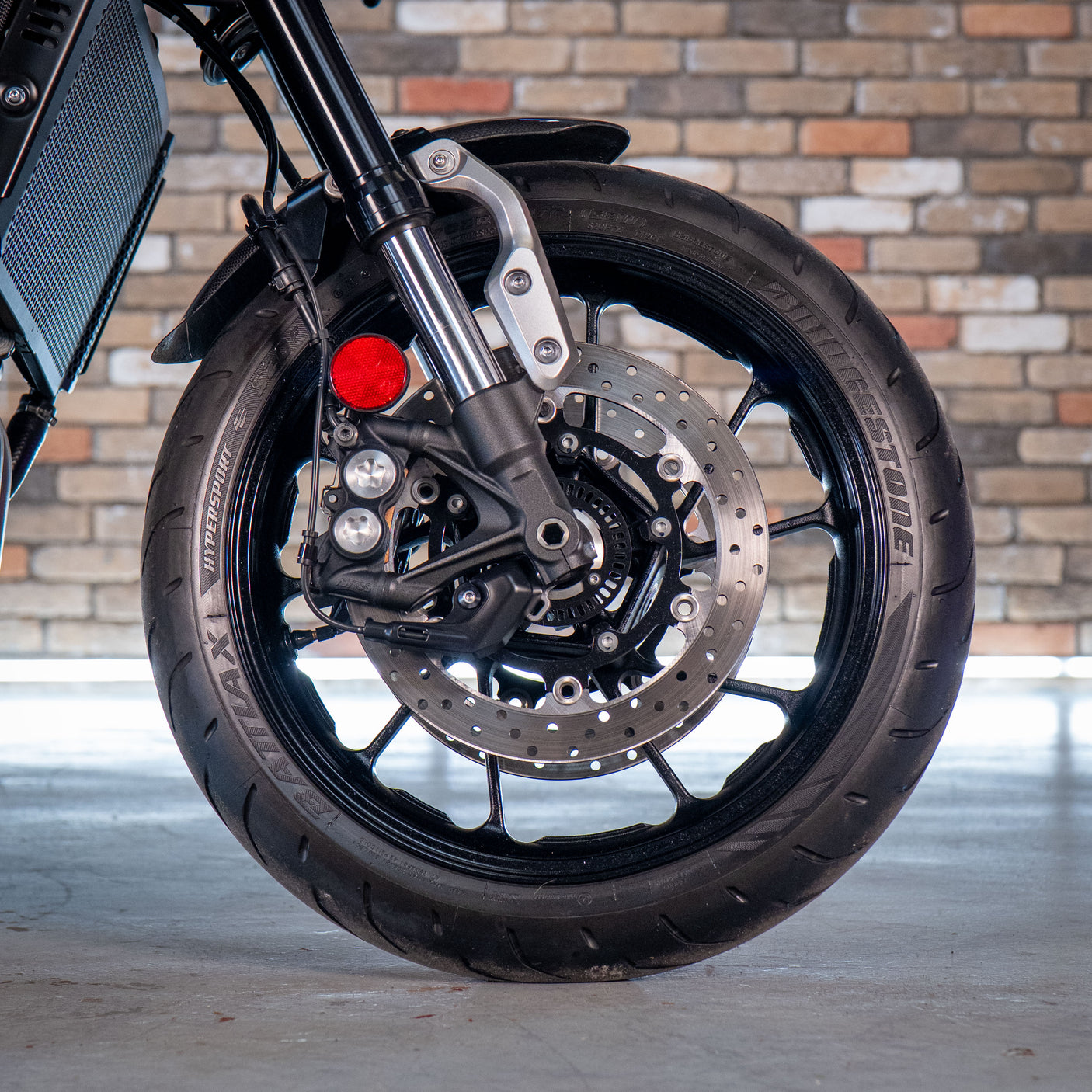 Yamaha XSR900 Abarth Edition + £1000 cash