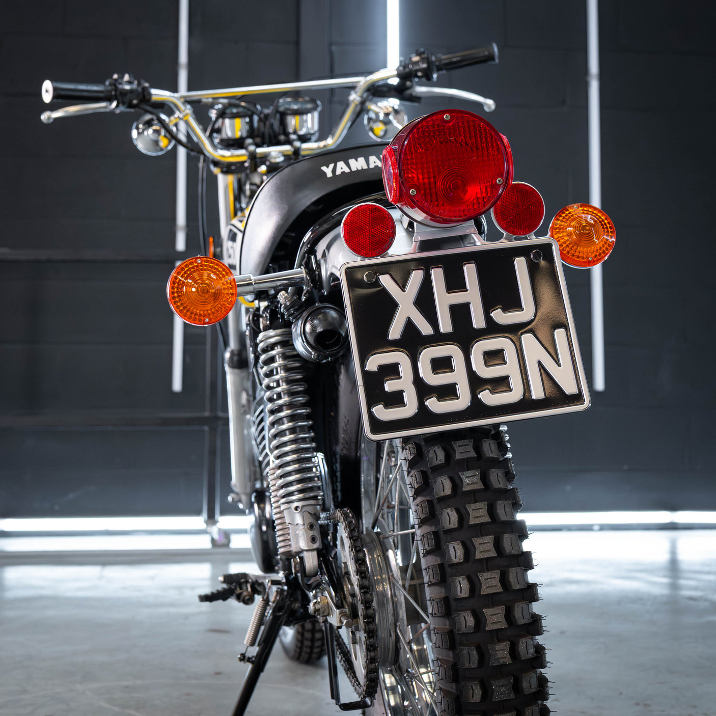 Restored 1974 Yamaha DT250 + £500 cash