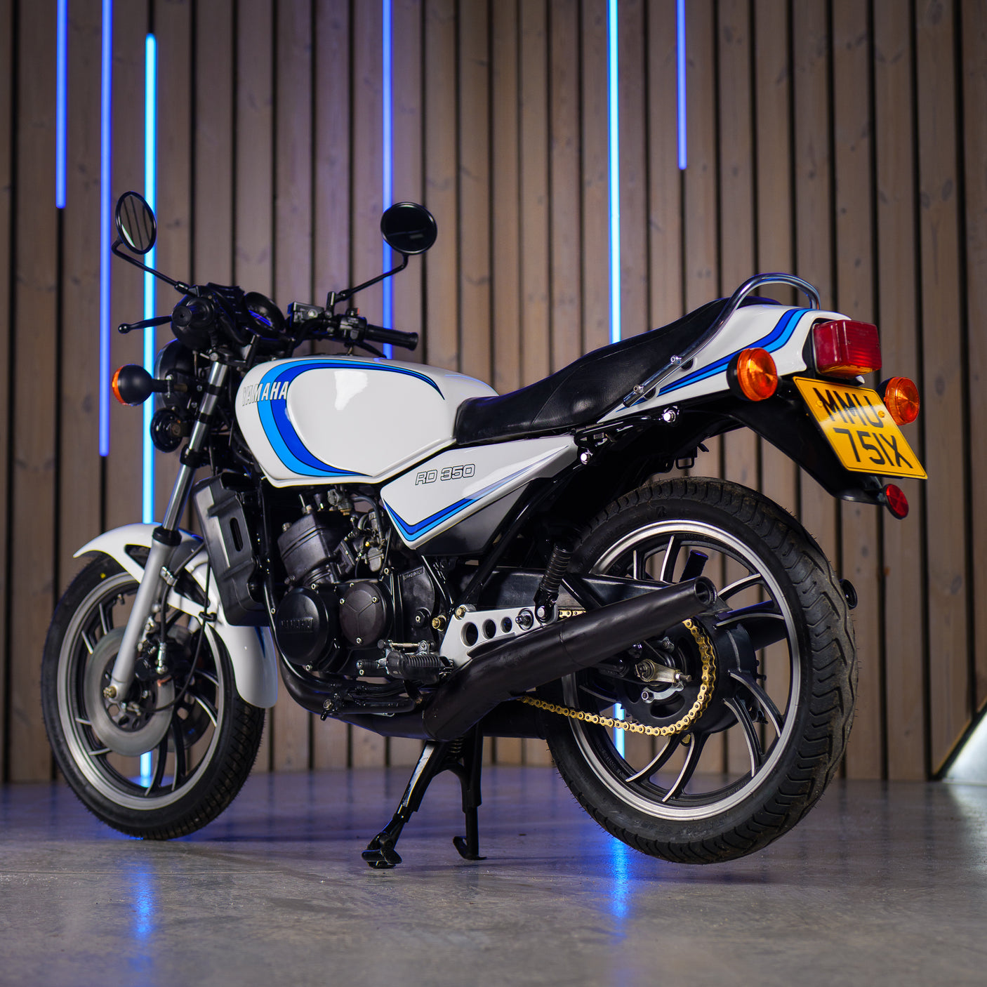 Fully Restored 1981 Yamaha RD350lc