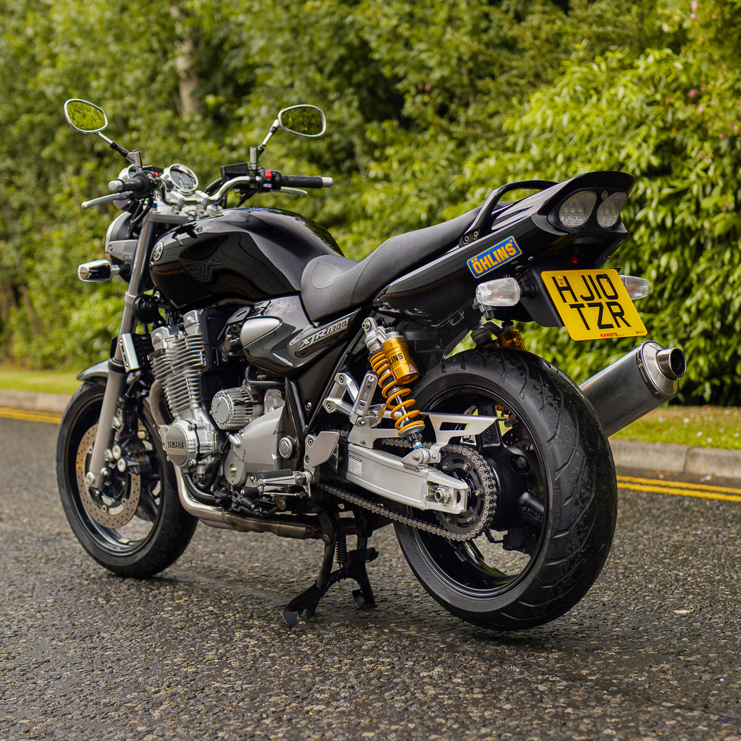 LOW MILEAGE 2010 Yamaha XJR 1300