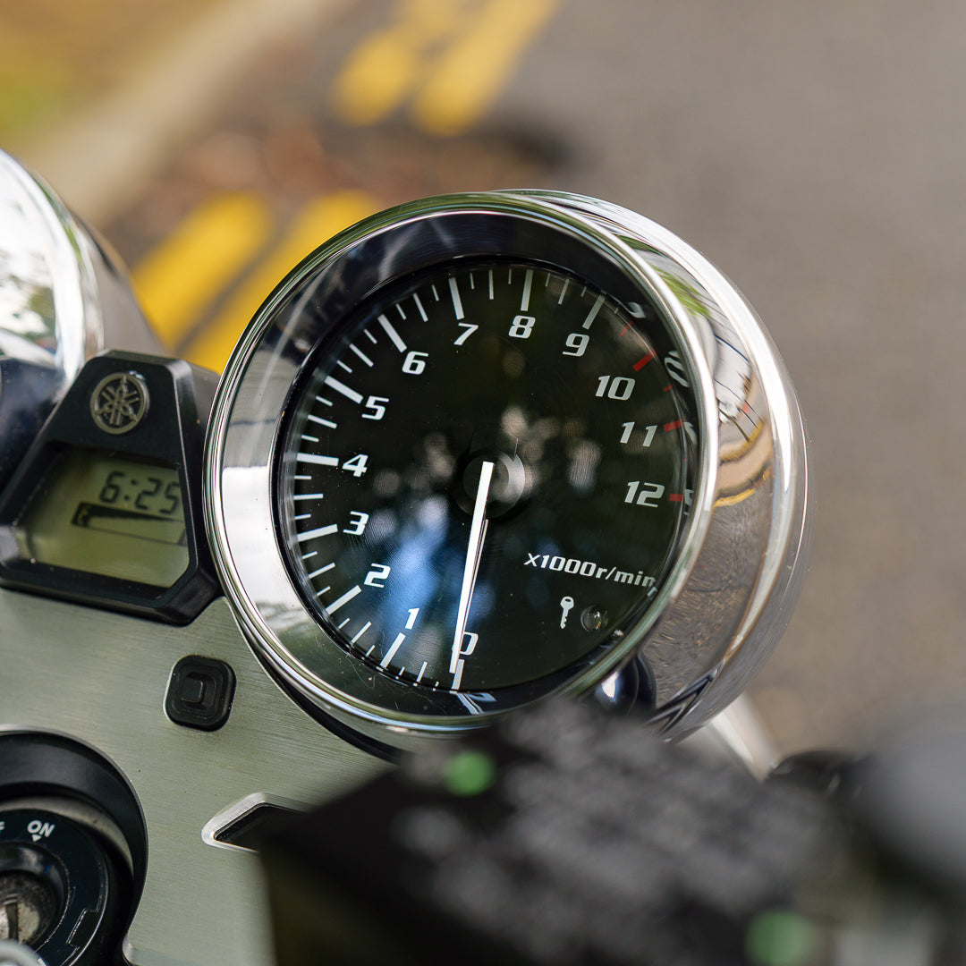 LOW MILEAGE 2010 Yamaha XJR 1300