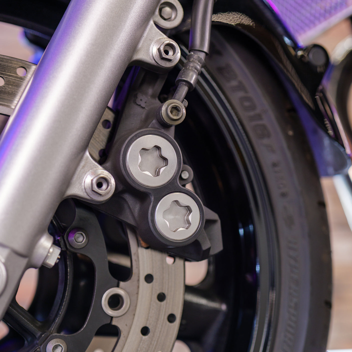 LOW ODDS: 2009 YAMAHA XJR 1300