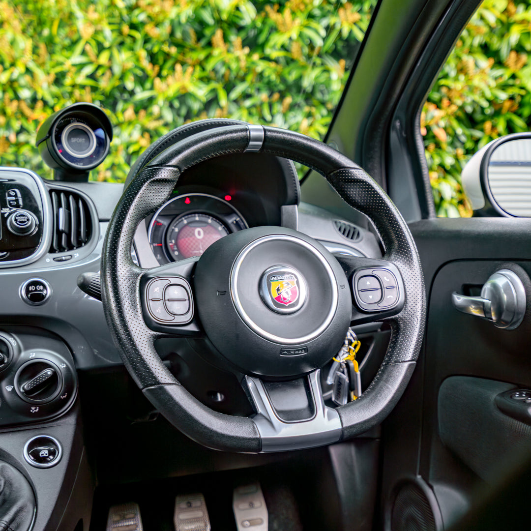 Abarth 595 T-Jet - POCKET ROCKET