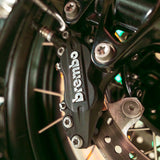 Custom BMW RnineT WITH UNIT GARAGE EXHAUST