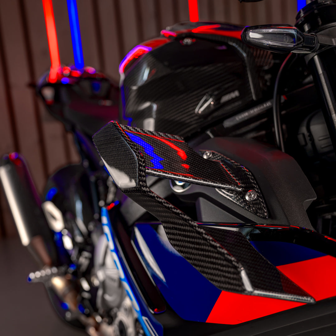 INSANE 2025 BMW M 1000R