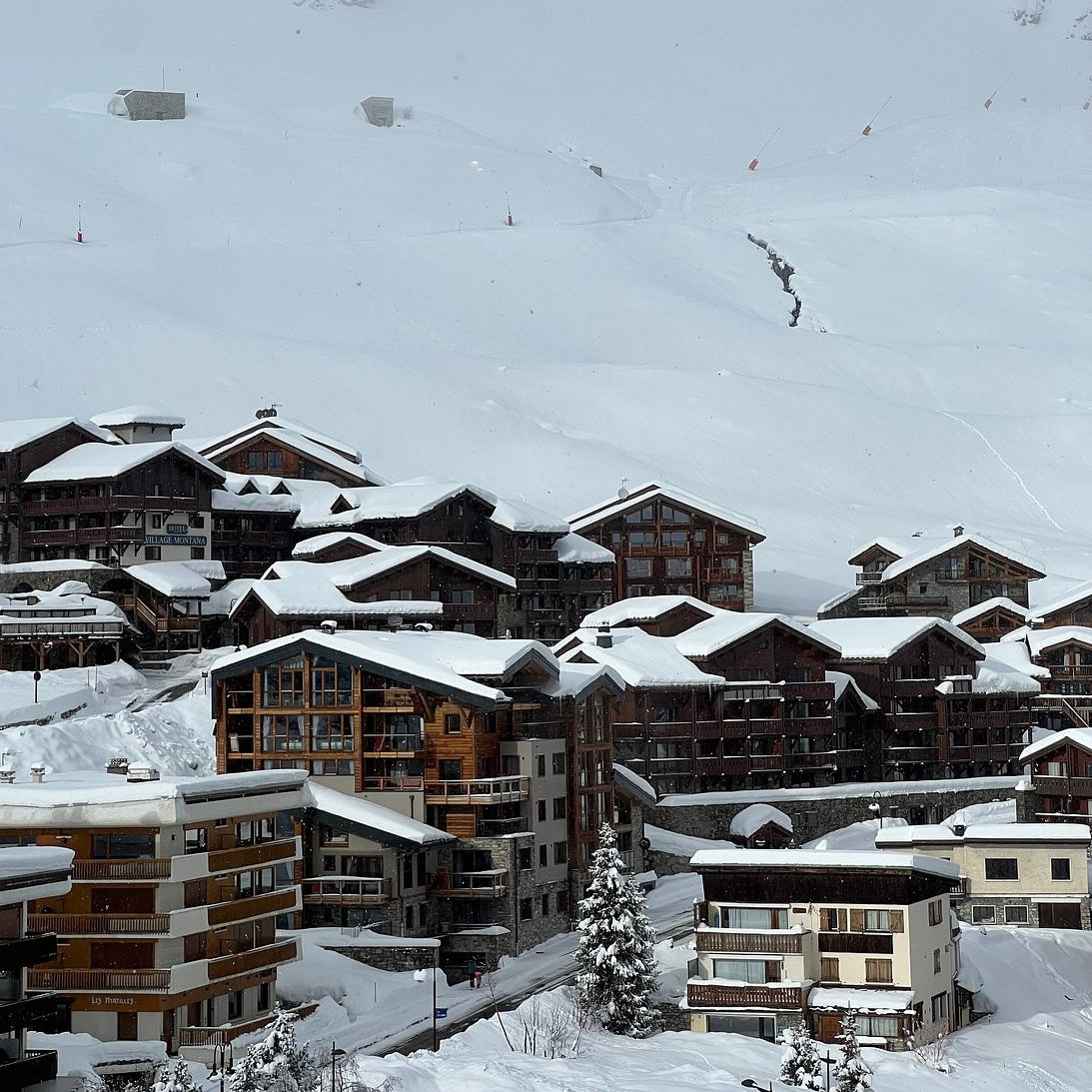 Luxury 7-Night Ski Getaway in Tignes for 2 + £2,000 Cash!