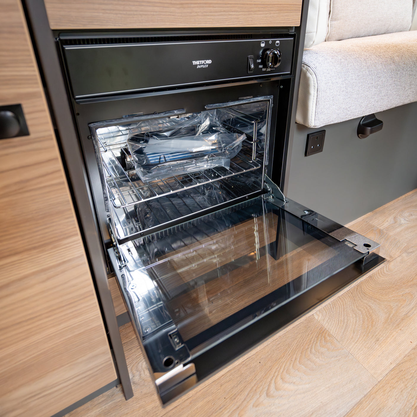 BRAND NEW: 2026 4 berth Automatic Dethleffs Trend