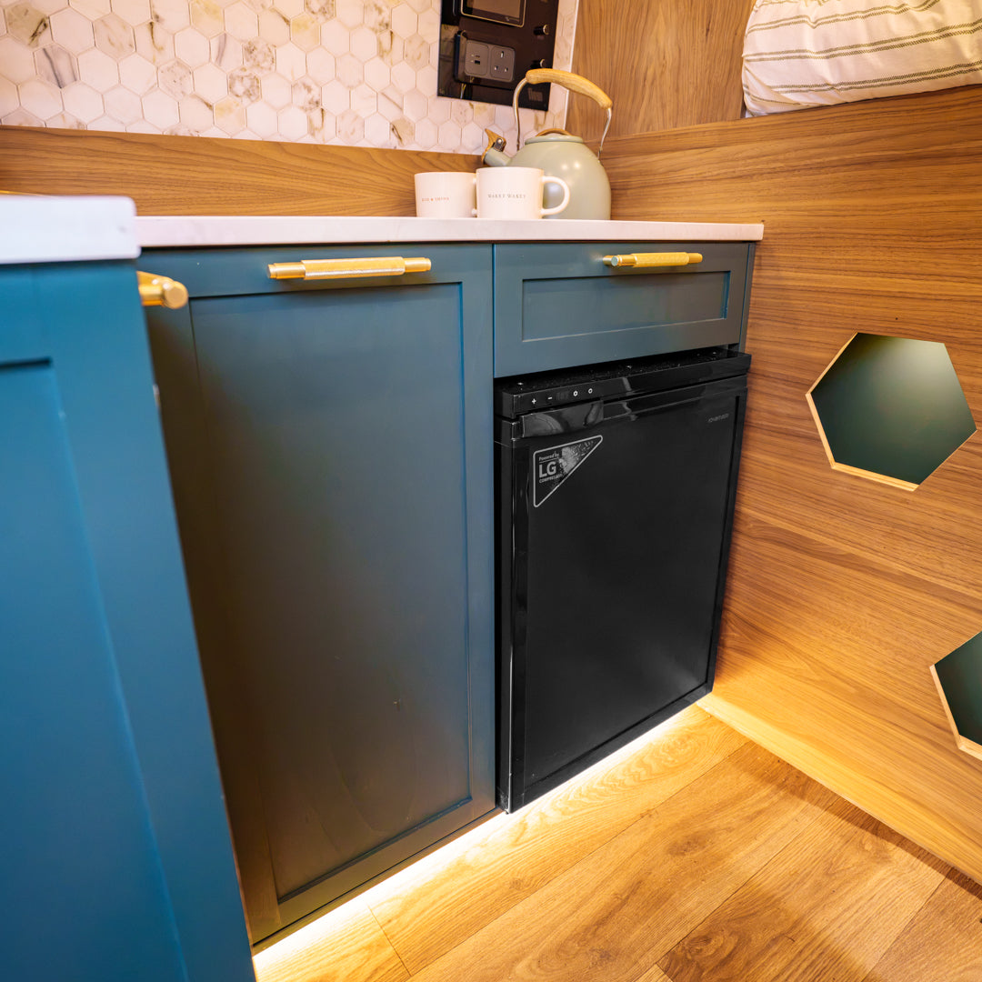 Abigail the 4 Berth Off-Grid