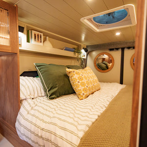 Abigail the 4 Berth Off-Grid
