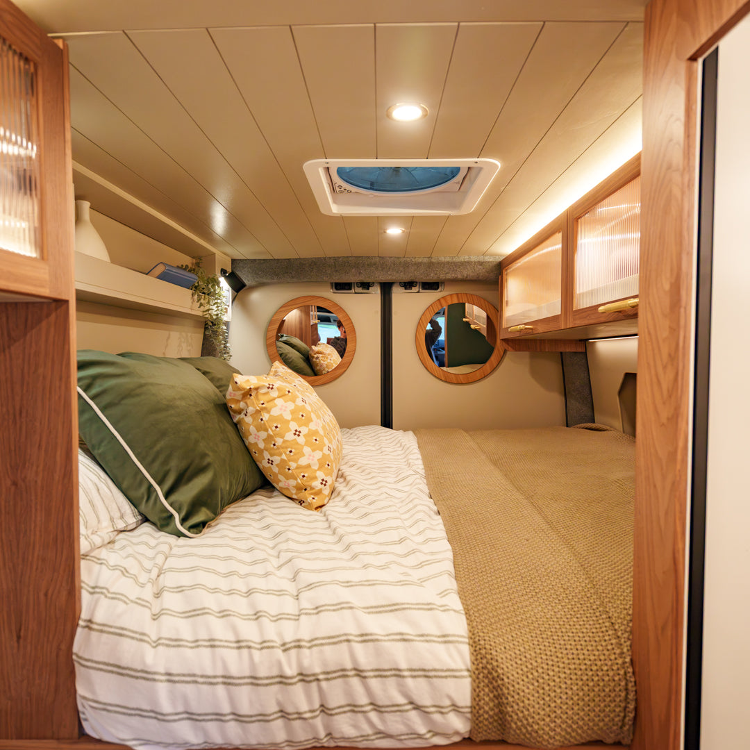 Abigail the 4 Berth Off-Grid