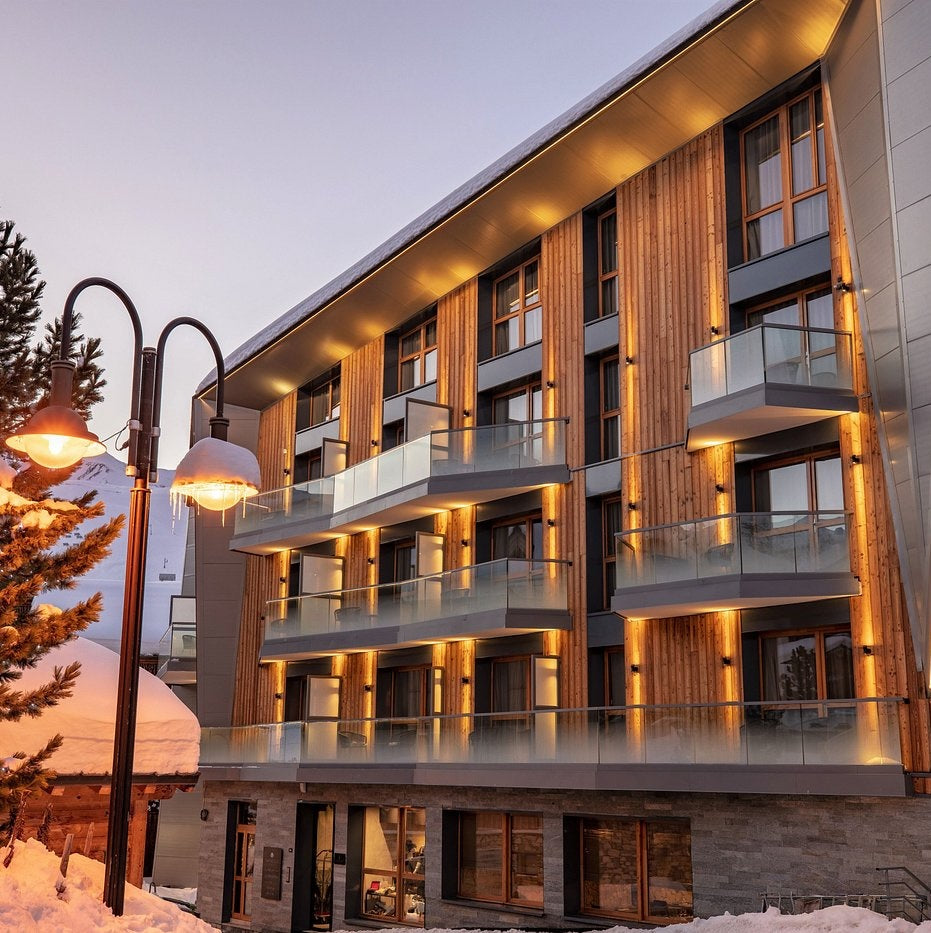 Luxury 7-Night Ski Getaway in Tignes for 2 + £2,000 Cash!